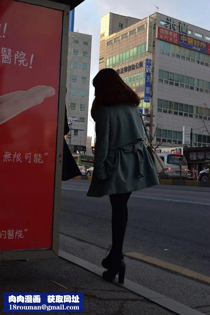 意外的邂逅[真人漫画]第1话-大街约炮日