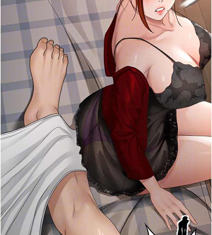 顶加套房的春天第7话-慾火焚身的两人