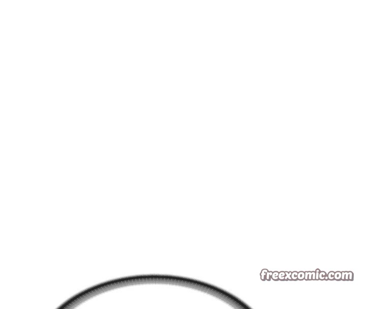 报告女班长:一根突起第1话-女军部队唯一的男兵