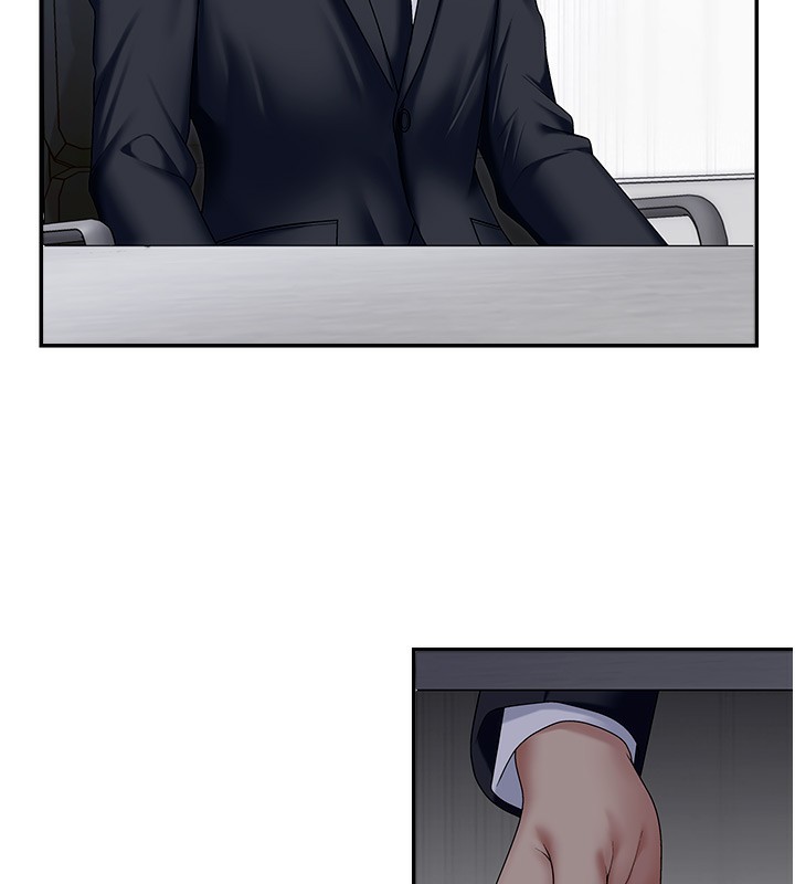 肉体审判第5话-会议桌下的骚动