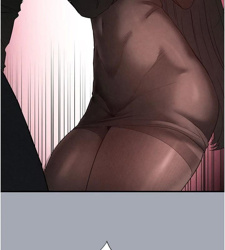 末日鵰堡第33話-被強扯絲襪的少女世熙