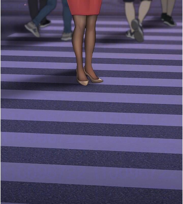 復仇母女丼第111話-在飛行中出賣色相