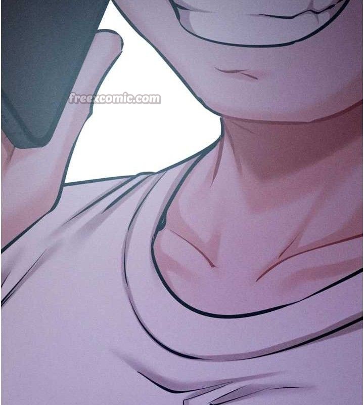 选手村:母猪调教第40話-同時插入兩個洞…