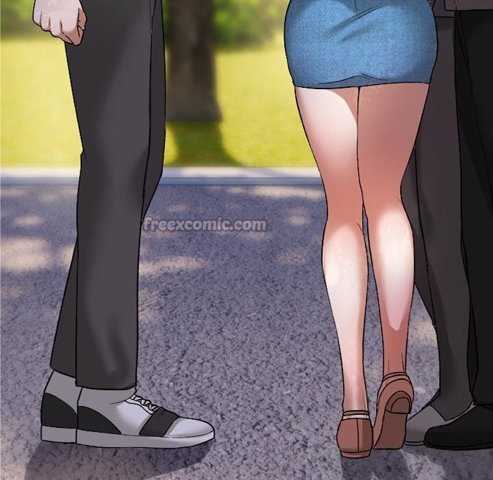 校花的雙麪生活第1話