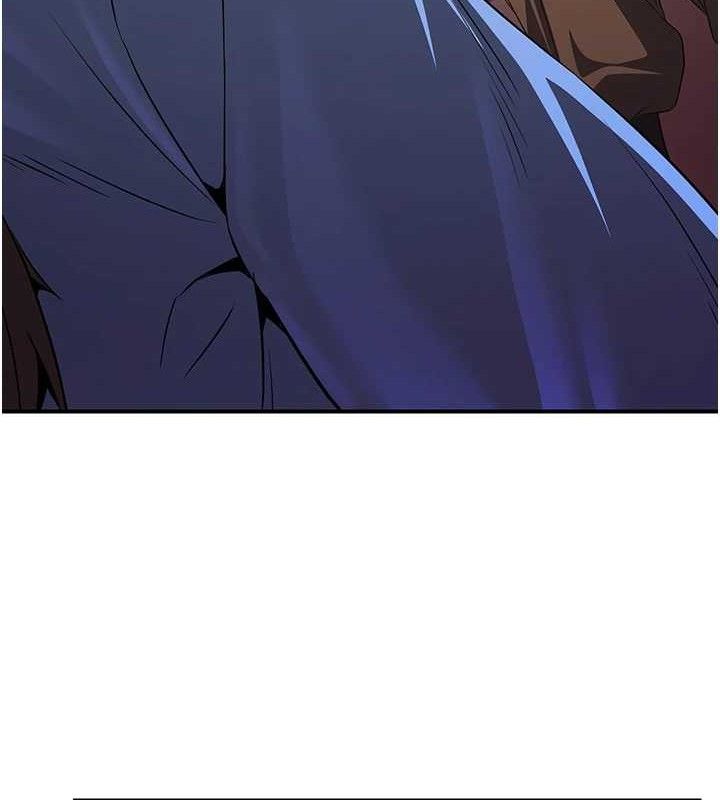 煉慾:色魔再臨第5話-大庭廣眾下露出雪乳