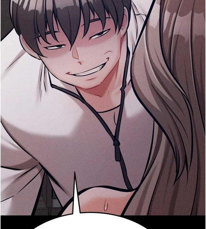 选手村:母猪调教第44話-把高傲的處女當作飛機杯