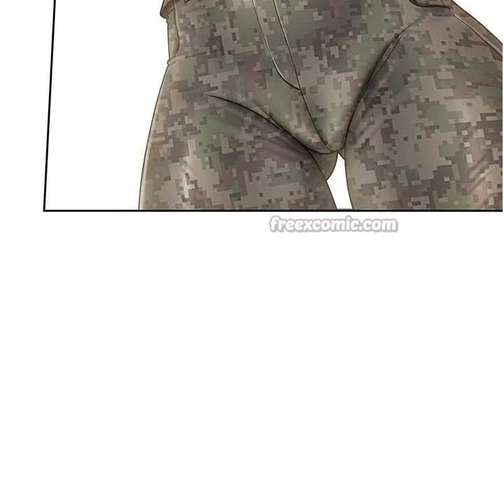 报告女班长:一根突起第27話-刺激的戰術訓練開始