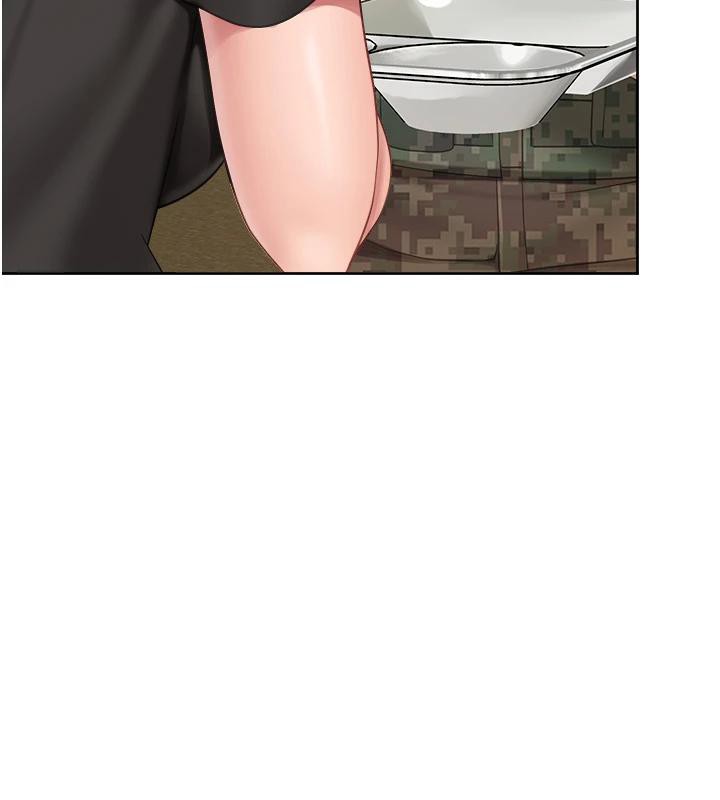 報告女班長:一根突起第29話-訓練中發情的女兵們