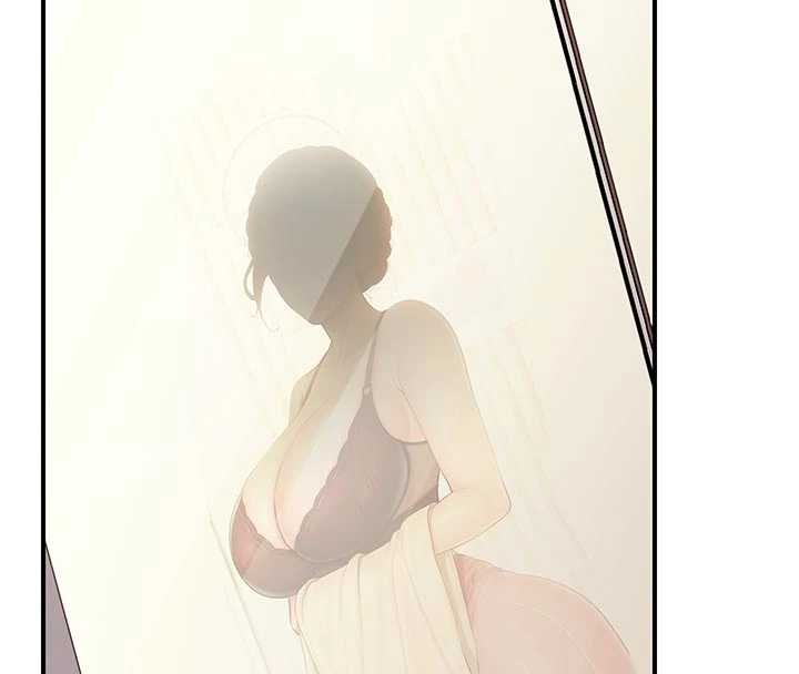 报告女班长:一根突起第47話-又大又軟的胸部&hellip;