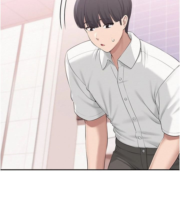 校园成人礼第57話-躲在男廁親密接觸